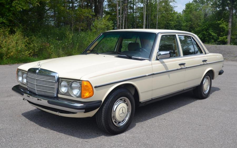 Mercedes-Benz 240 D (Bm.123.123) (EU) '1983
